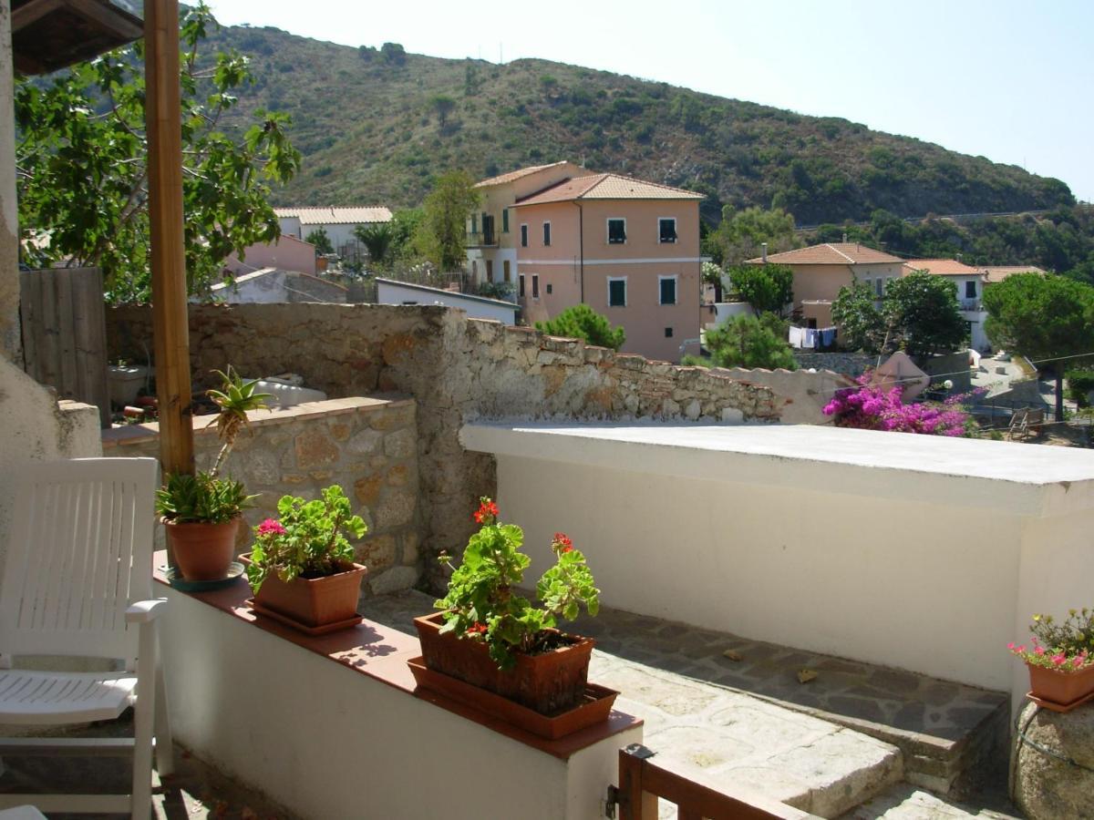 Appartamento Il Nespolo Pomonte Εξωτερικό φωτογραφία